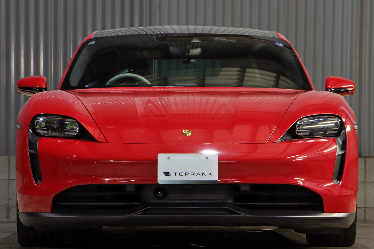 2022 Porsche Taycan 