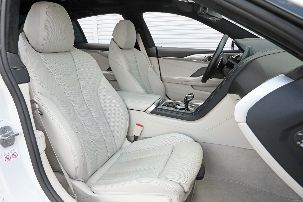 2021 BMW 8 SERIES null