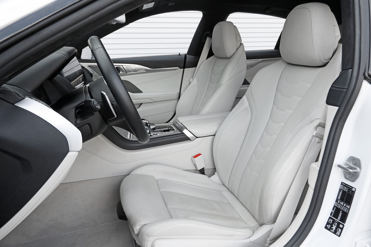 2021 BMW 8 SERIES null