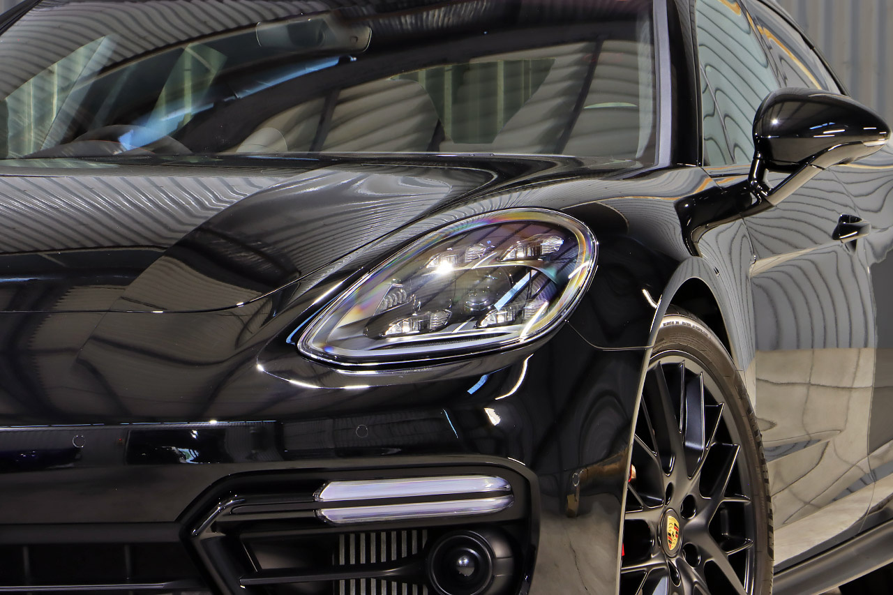2023 Porsche PANAMERA null