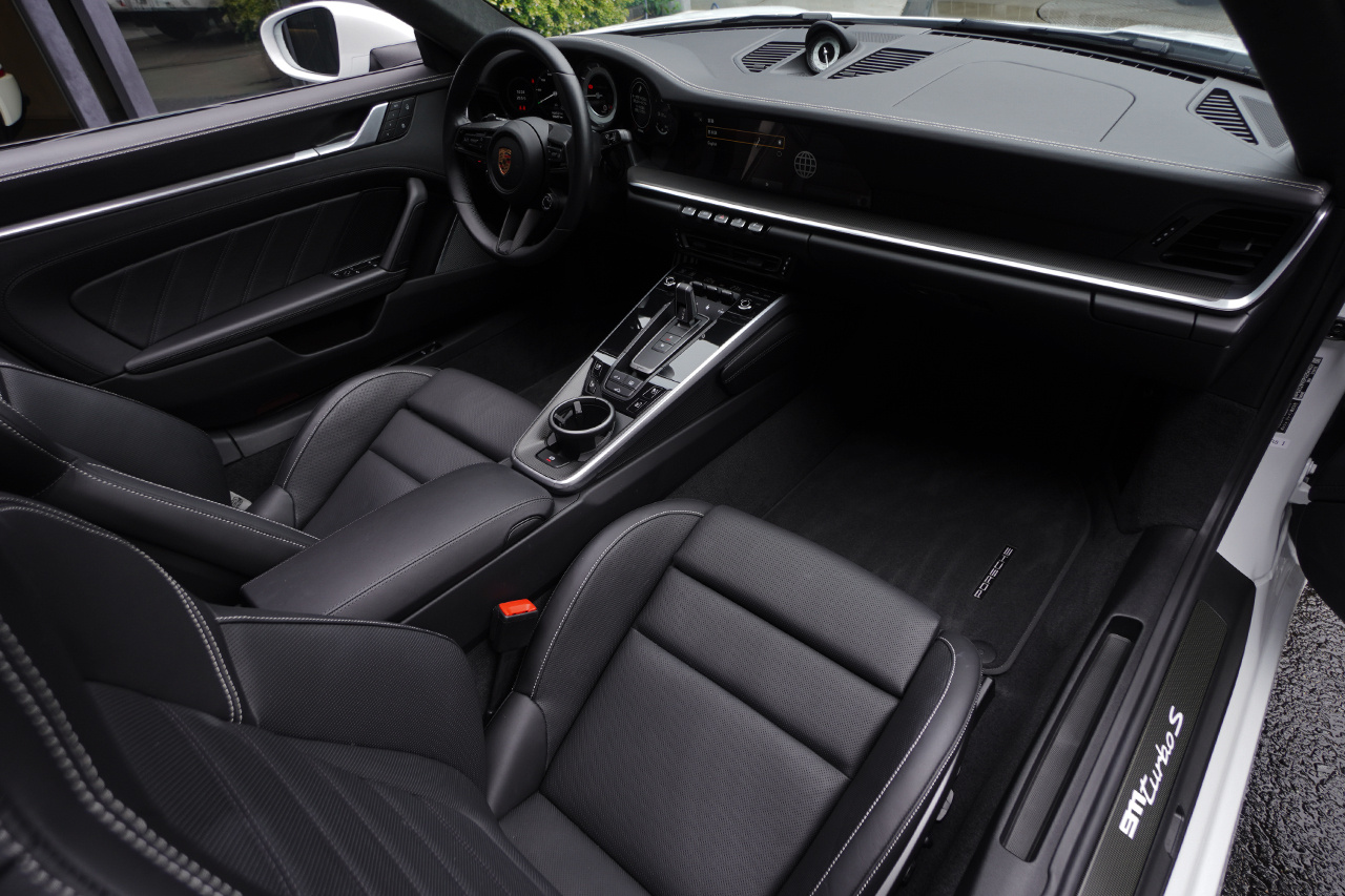 2023 Porsche 911 null