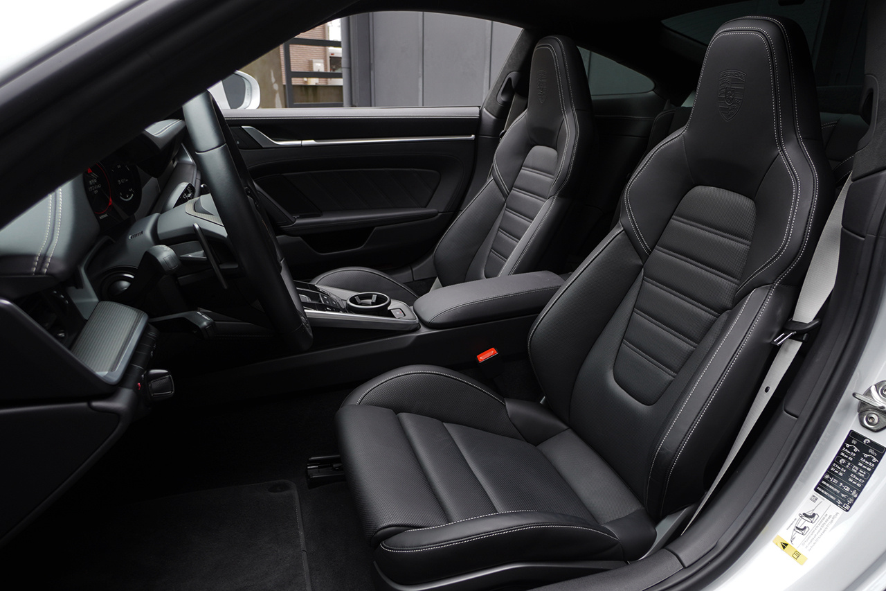 2023 Porsche 911 null