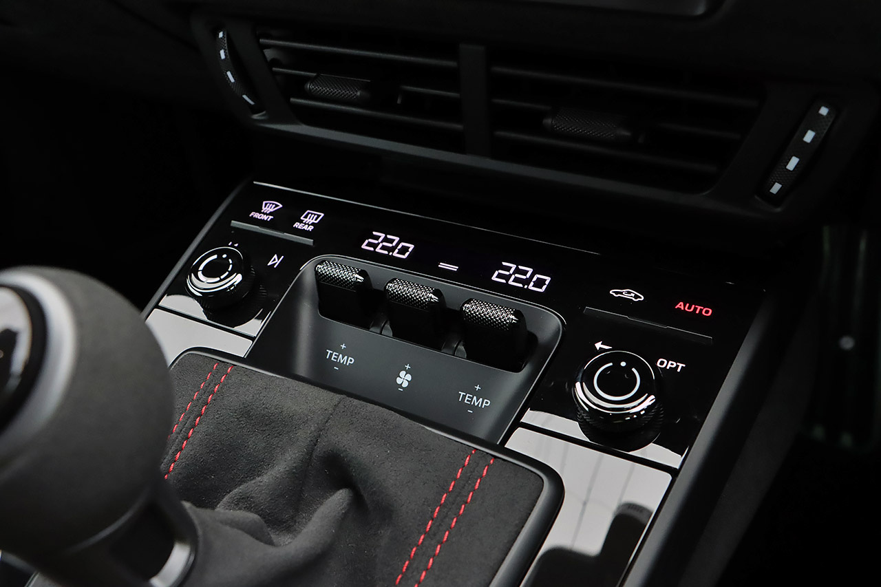 2025 Porsche 911 null