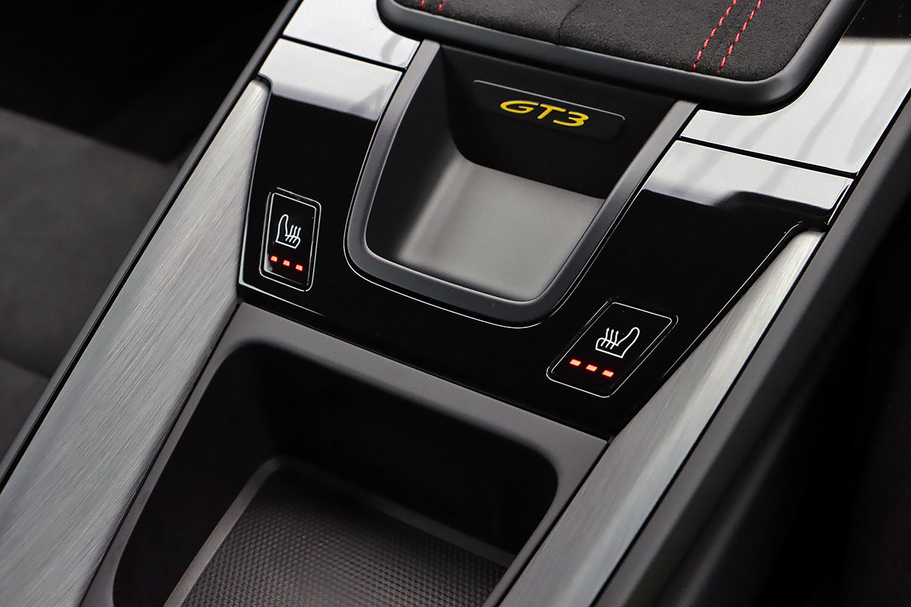 2025 Porsche 911 null