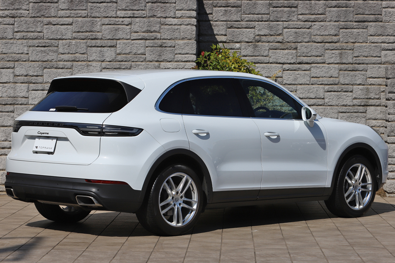 2020 Porsche CAYENNE null