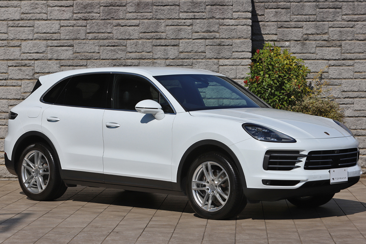 2020 Porsche CAYENNE null