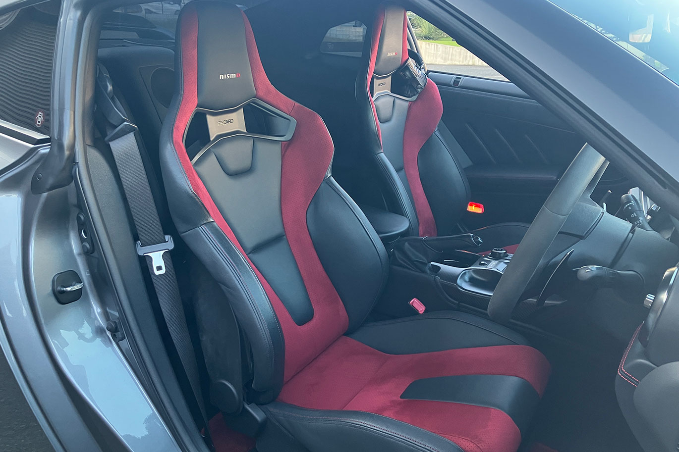 2019 Nissan GT-R R35 GT-R Track edition engineered by NISMO, NISMO OEM CARBON SEAT
