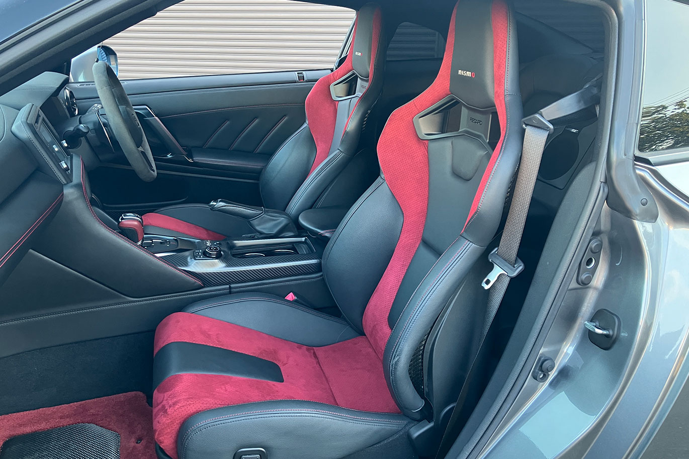 2019 Nissan GT-R R35 GT-R Track edition engineered by NISMO, NISMO OEM CARBON SEAT