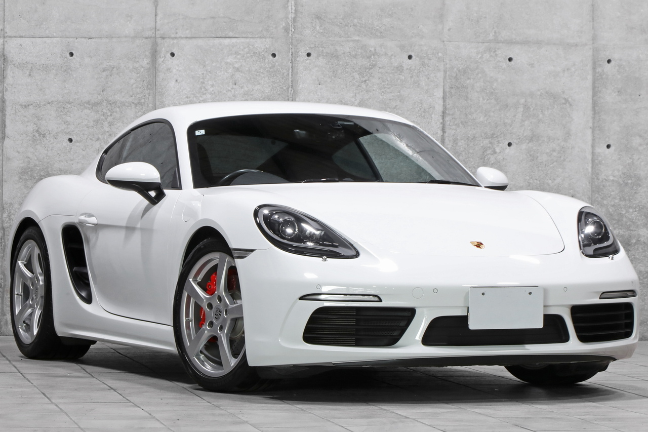 2018 Porsche 718 CAYMAN null