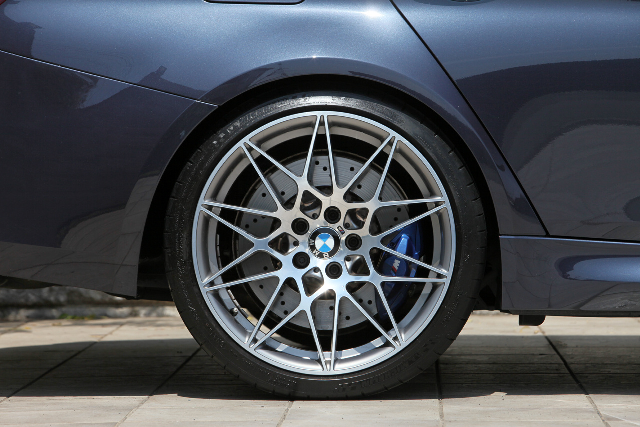 2016 BMW M3 YA-RE NAVY BLUE PETEISHONP 4D
