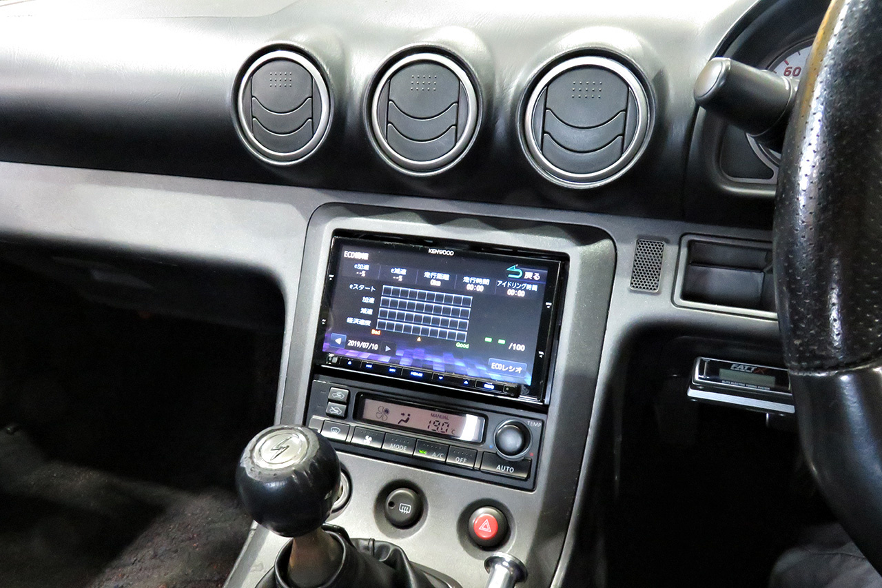 2001 Nissan SILVIA S15 Spec R Aero HPI Radiator, AVS wheels, Tein coilovers, LSD 1 way, Aftermarket clutch 