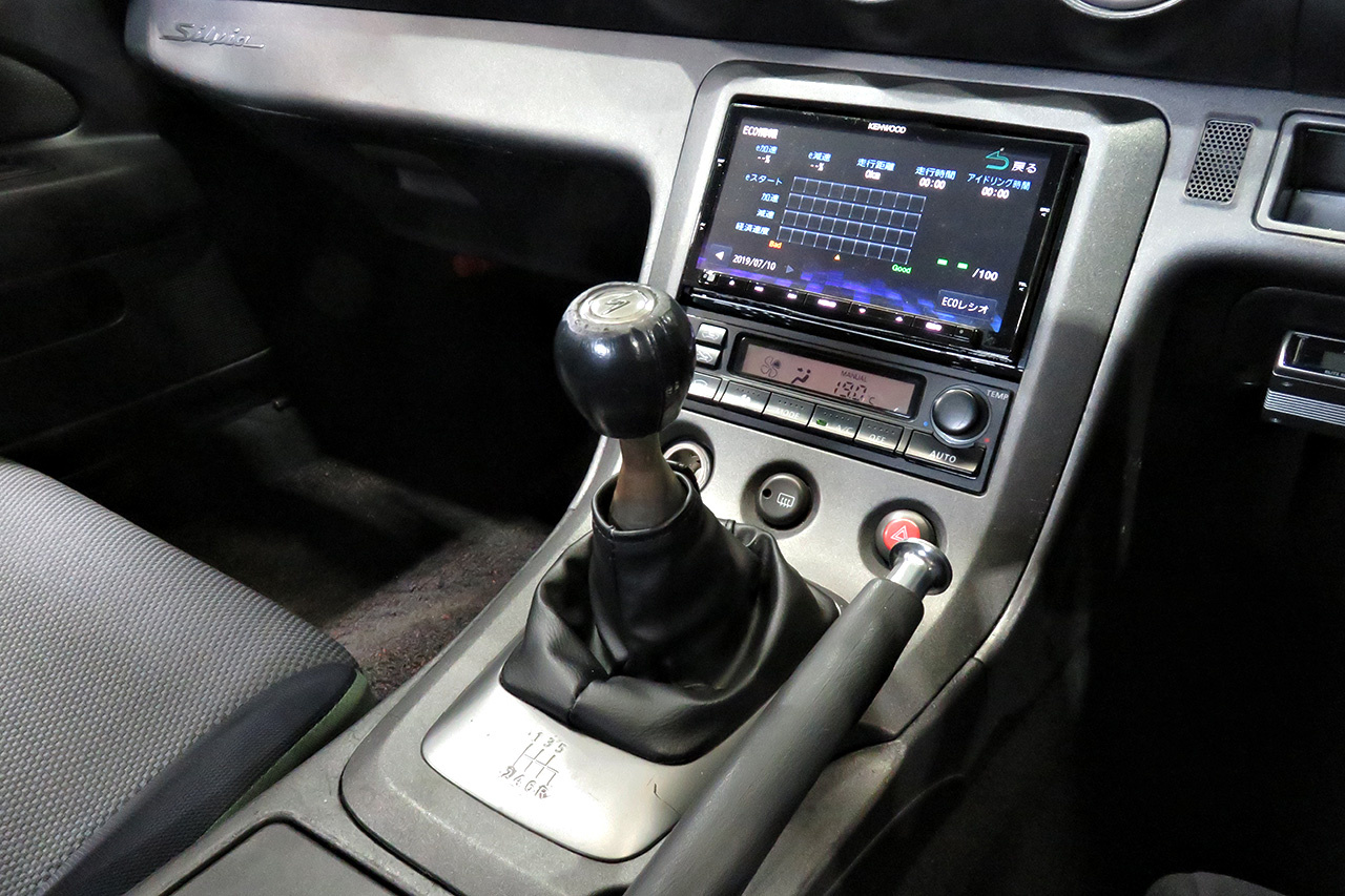 2001 Nissan SILVIA S15 Spec R Aero HPI Radiator, AVS wheels, Tein coilovers, LSD 1 way, Aftermarket clutch 