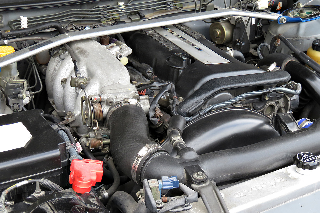 2001 Nissan SILVIA S15 Spec R Aero HPI Radiator, AVS wheels, Tein coilovers, LSD 1 way, Aftermarket clutch 