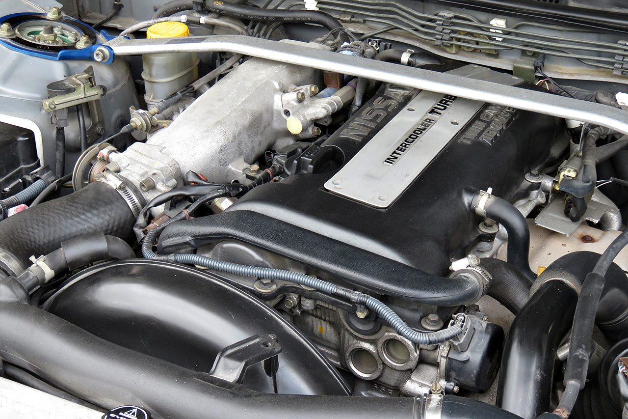 2001 Nissan SILVIA S15 Spec R Aero HPI Radiator, AVS wheels, Tein coilovers, LSD 1 way, Aftermarket clutch 