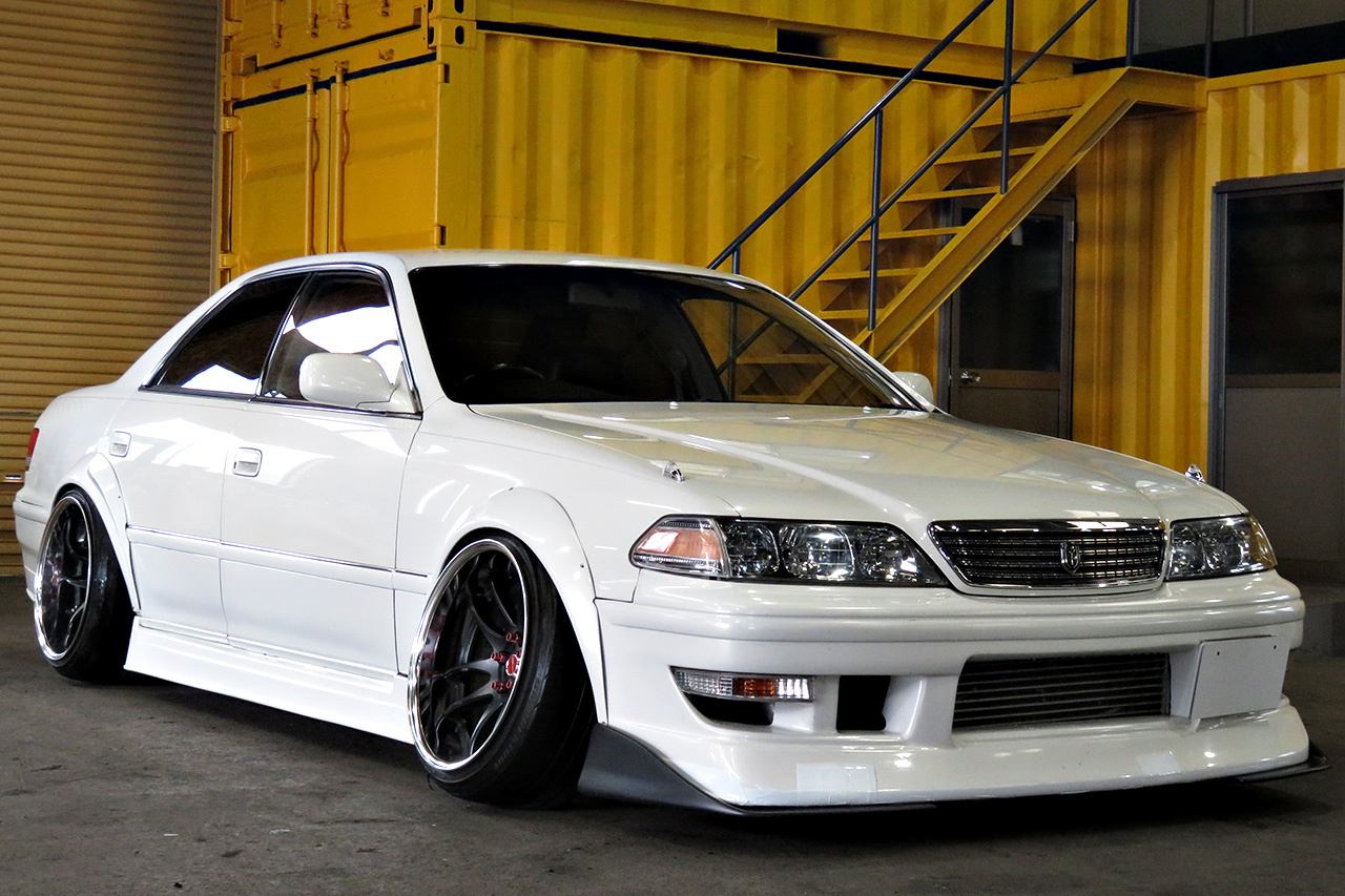 2000 Toyota MARK II SEDAN Turbo  1JZ-GTE, Work CR2P 18 in , N Style over fenders, GReddy intercooler, 326 Power coilovers