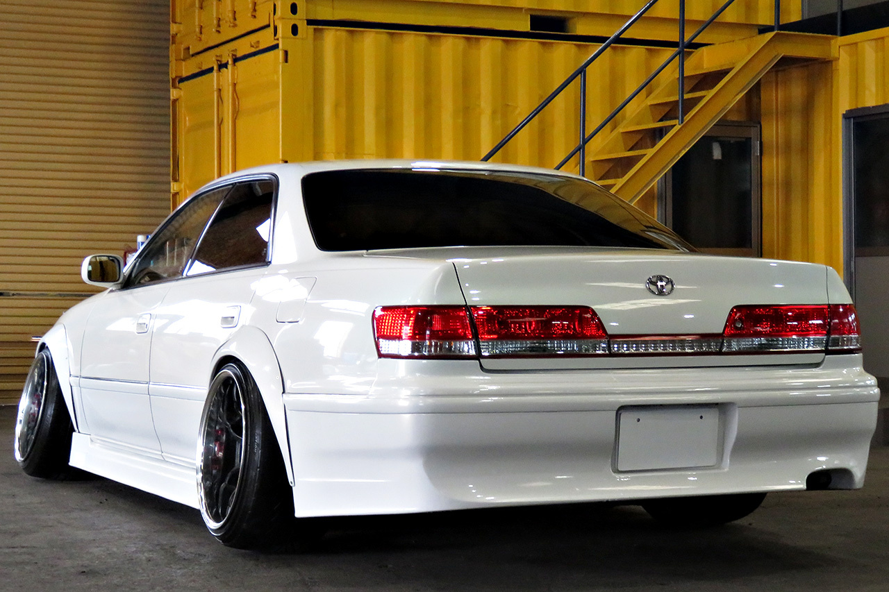 2000 Toyota MARK II SEDAN Turbo  1JZ-GTE, Work CR2P 18 in , N Style over fenders, GReddy intercooler, 326 Power coilovers