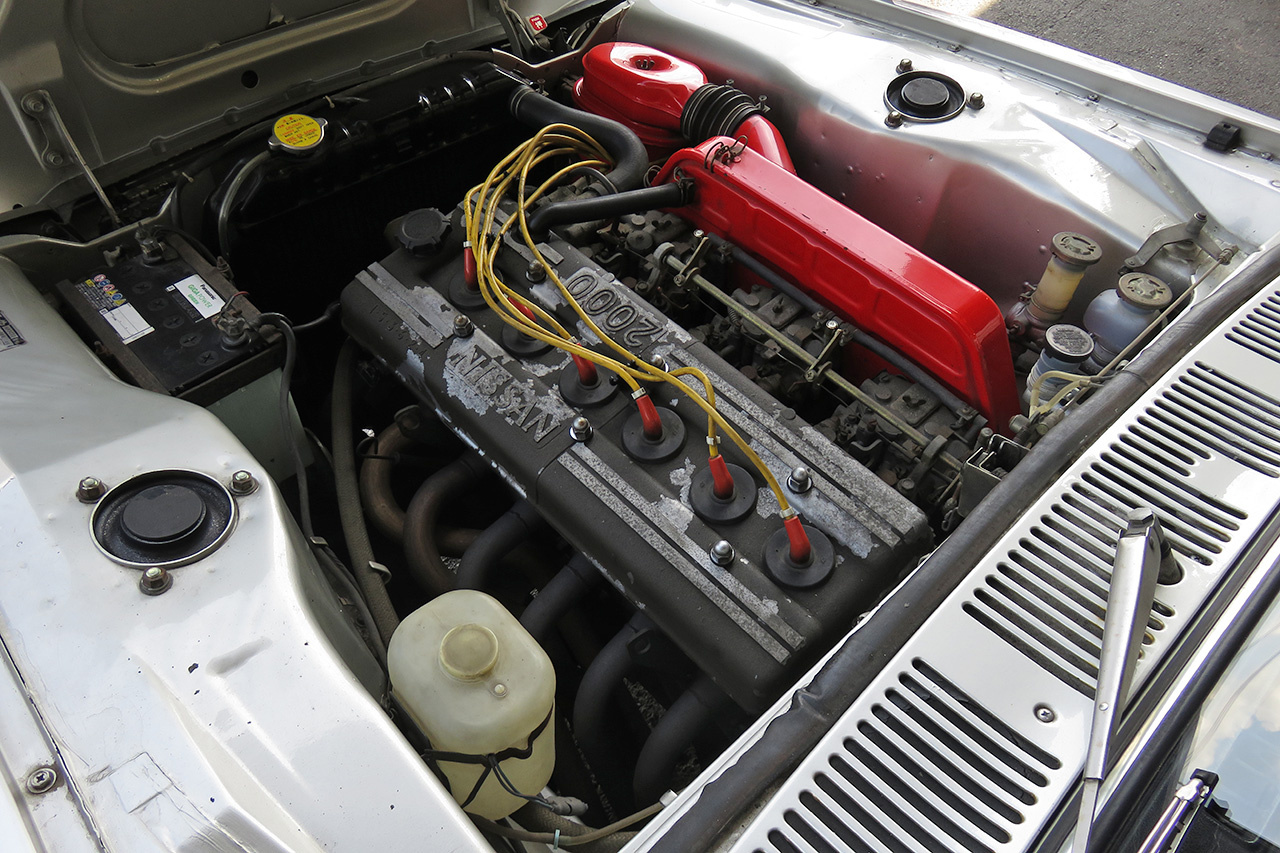 1971 Nissan SKYLINE 2000 GT-R HAKOSUKA