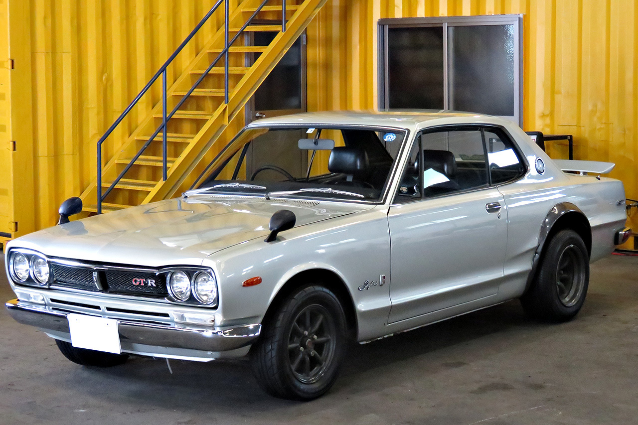 1971 Nissan SKYLINE 2000 GT-R HAKOSUKA