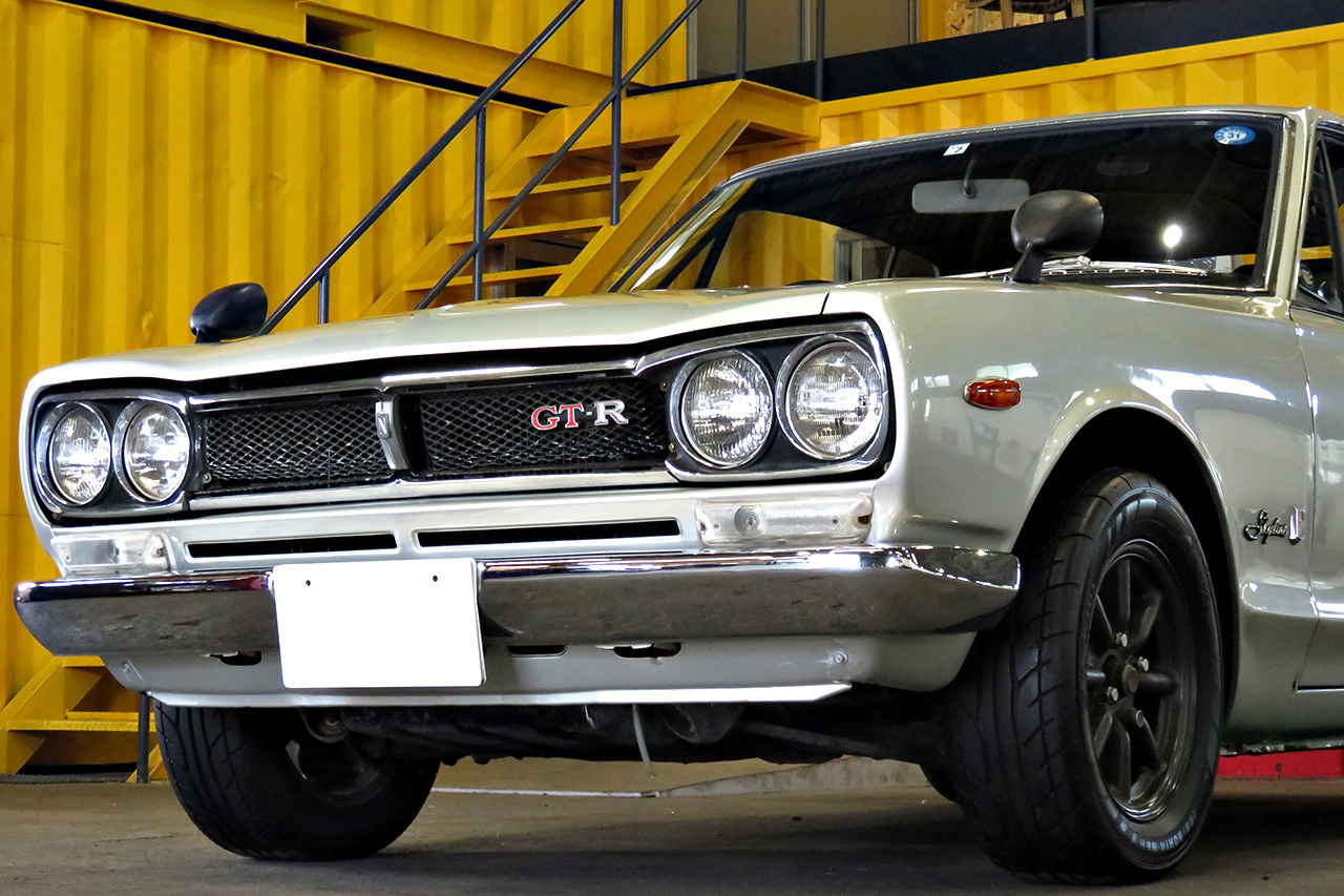 1971 Nissan SKYLINE 2000 GT-R HAKOSUKA