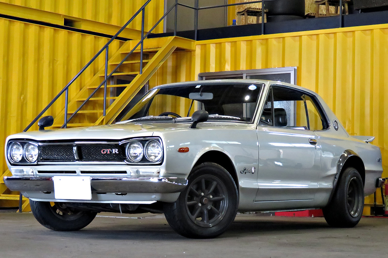 1971 Nissan SKYLINE 2000 GT-R HAKOSUKA