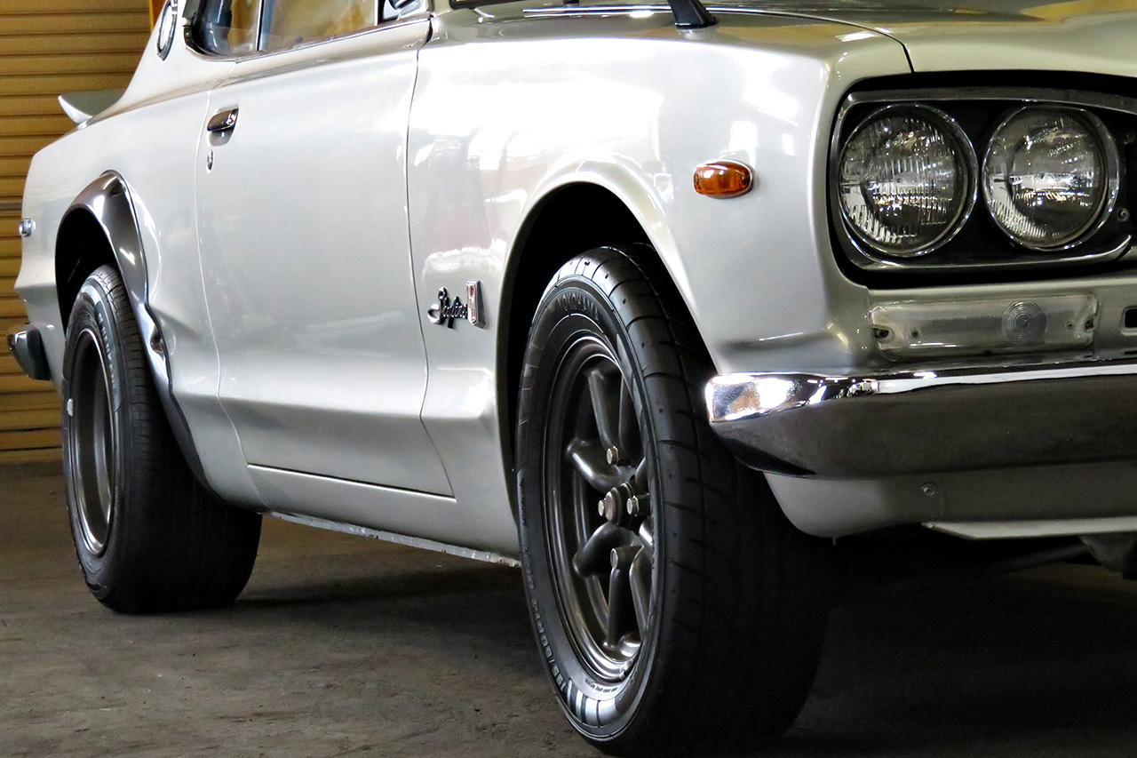 1971 Nissan SKYLINE 2000 GT-R HAKOSUKA