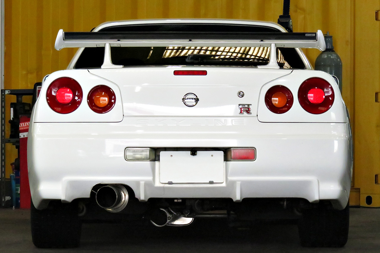 2000 Nissan SKYLINE GT-R 99 Model R34 GT-R Apexi Power FC, FGK muffler, Nismo Pillar Garnish 