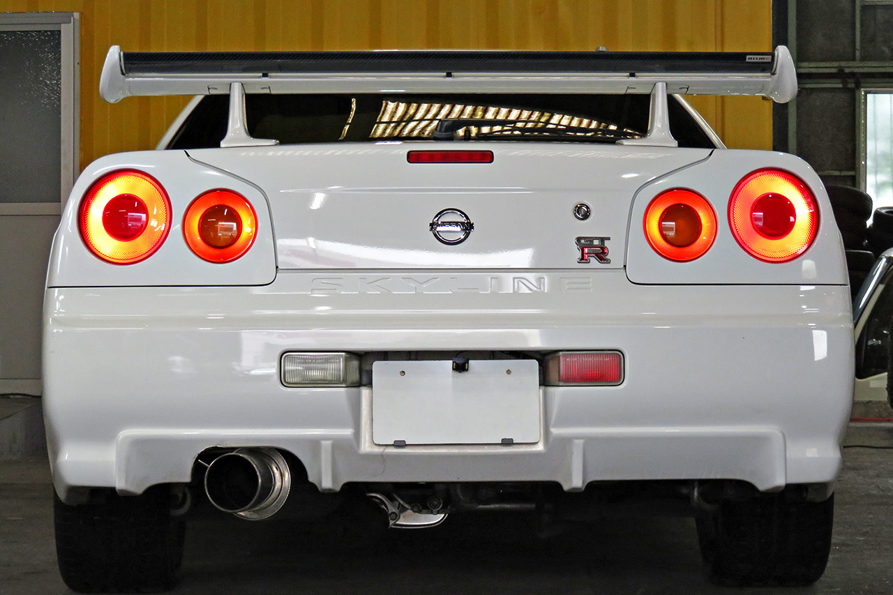 2000 Nissan SKYLINE GT-R 99 Model R34 GT-R Apexi Power FC, FGK muffler, Nismo Pillar Garnish 