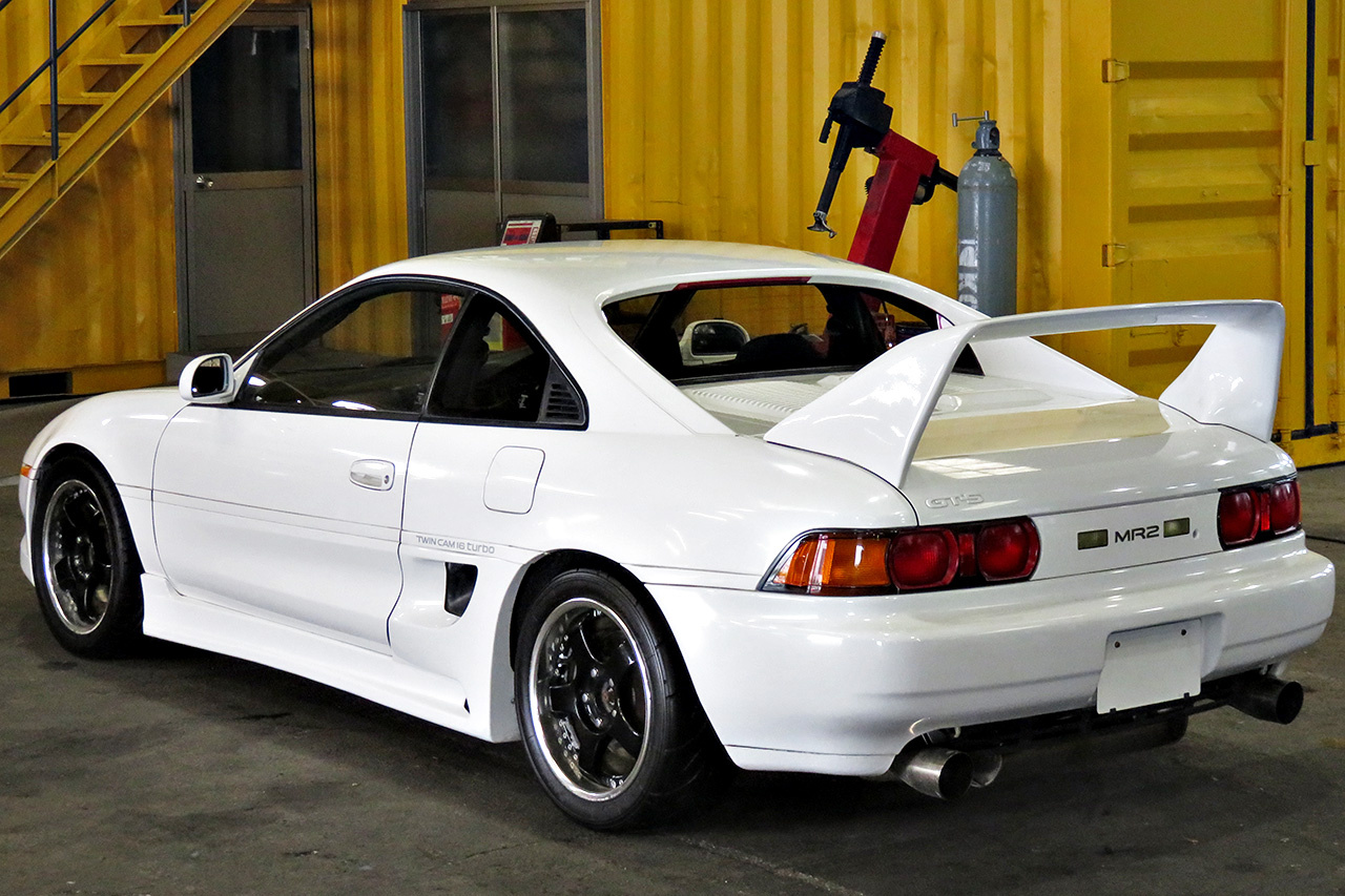 1995 Toyota MR2 GT-S TURBO Trust side steps, Blitz air clean, Nardi steering wheel