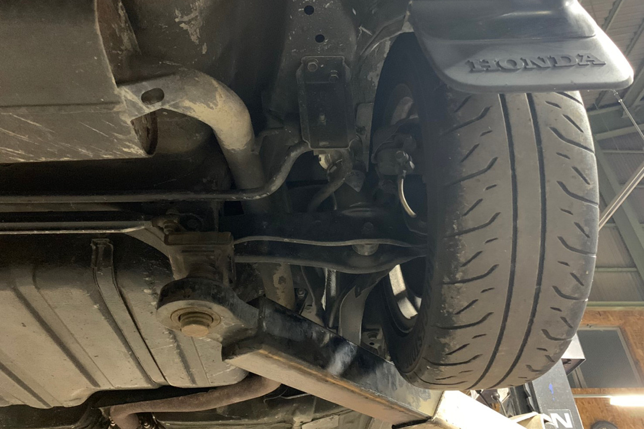 1990 Honda CR-X SIR 5Zigen Muffler, Wedsport wheels, ZSS coilovers, Nardi steering wheel 