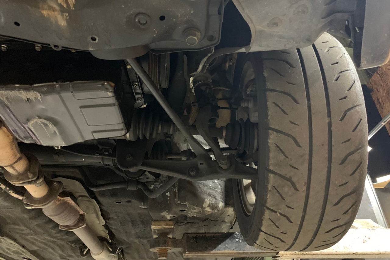 1990 Honda CR-X SIR 5Zigen Muffler, Wedsport wheels, ZSS coilovers, Nardi steering wheel 