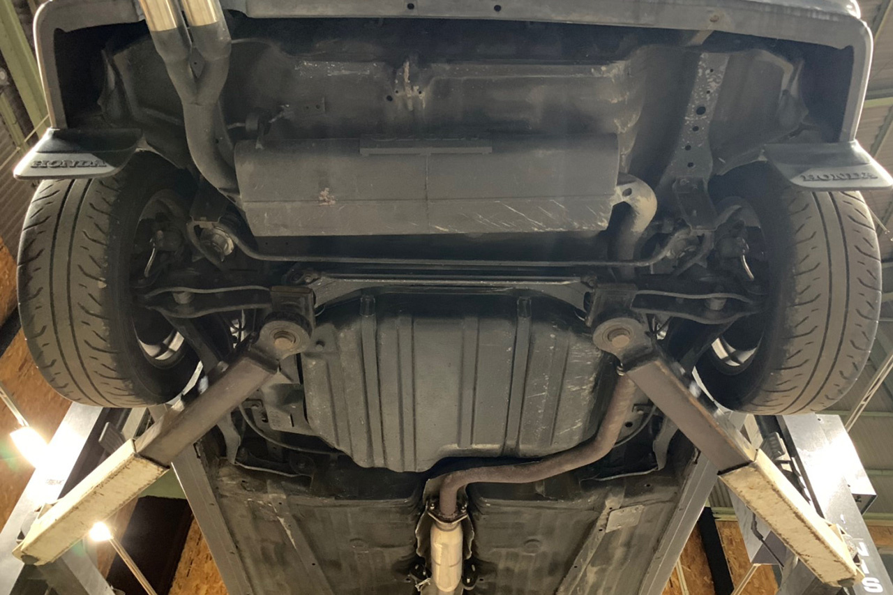 1990 Honda CR-X SIR 5Zigen Muffler, Wedsport wheels, ZSS coilovers, Nardi steering wheel 