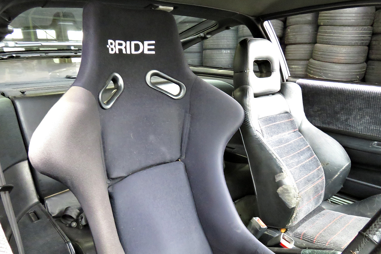 1990 Honda CR-X SIR 5Zigen Muffler, Wedsport wheels, ZSS coilovers, Nardi steering wheel 