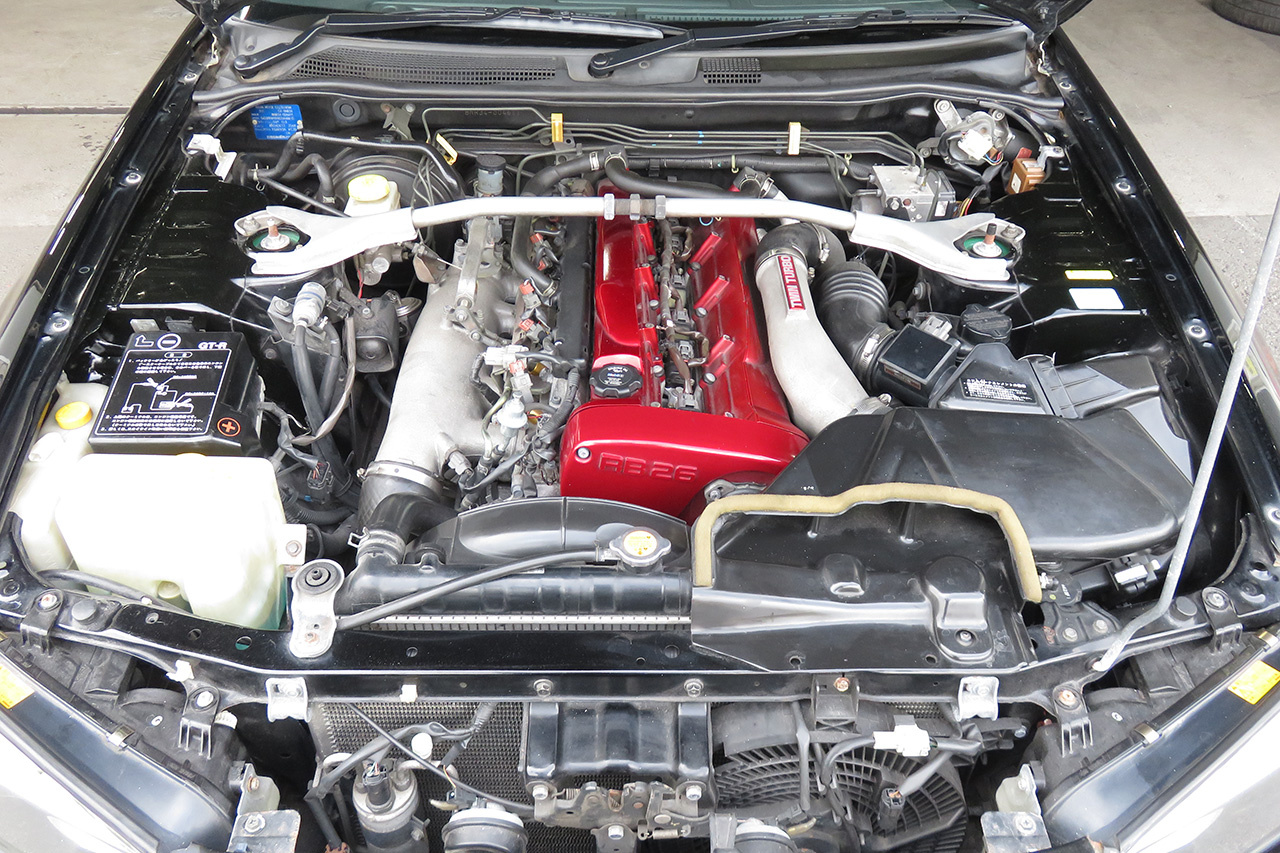 1999 Nissan SKYLINE GT-R R34 GT-R V-SPEC, R35 injectors, WORK Emotion 19in AW, Nismo water pump, Nismo fuel pump, Nismo meter