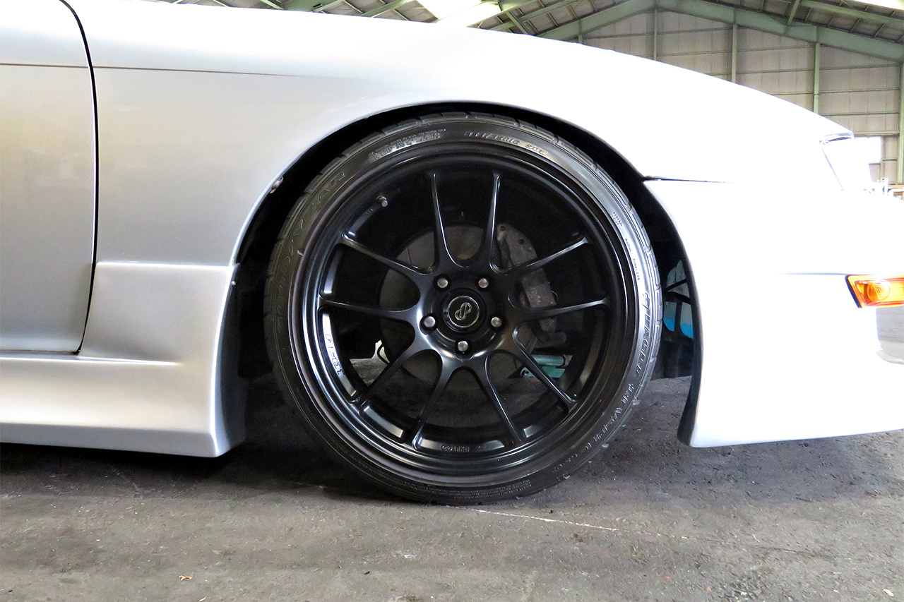 1997 Nissan SILVIA S14 K's, full aero, TRUST muffler, ENKEI PF01 Wheels, D-Max Spec D1 Height Adjustable coilovers