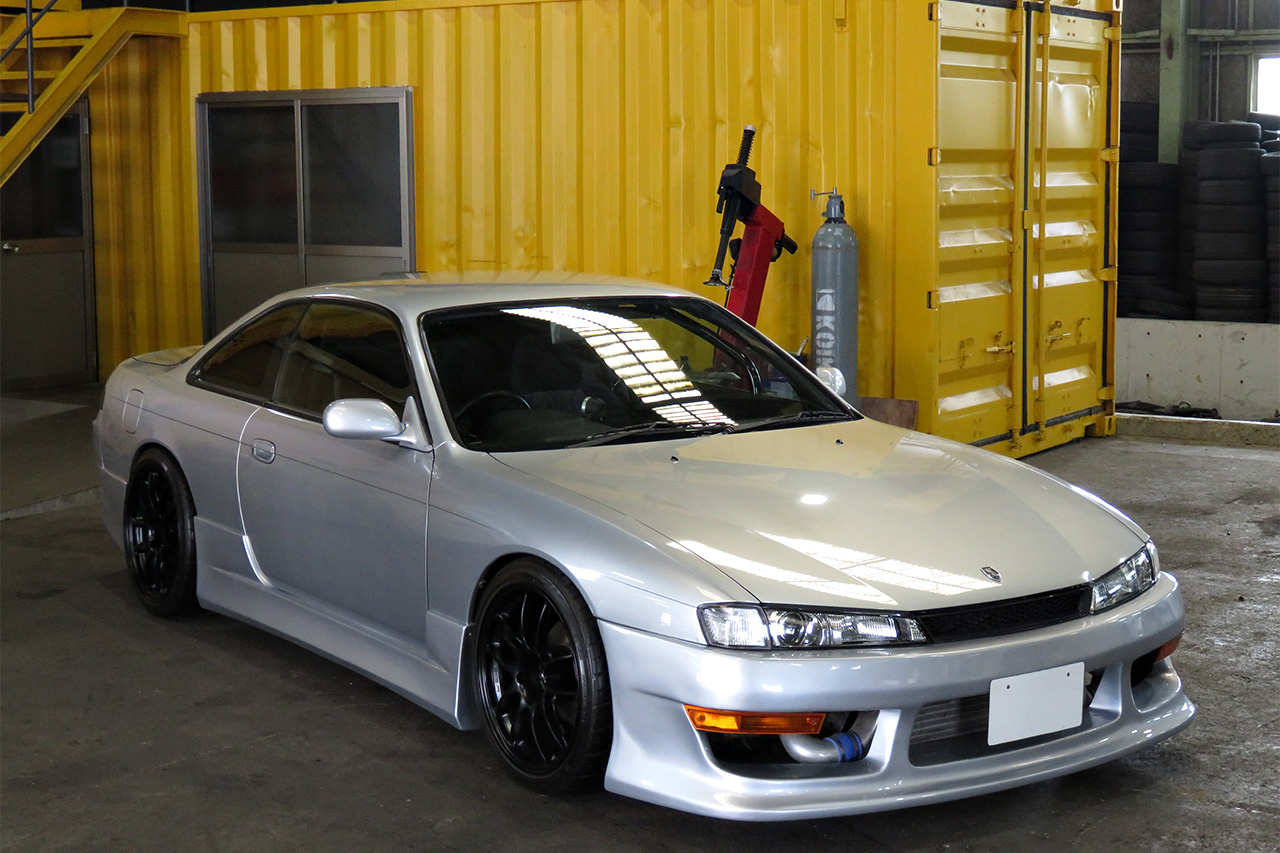 1997 Nissan SILVIA S14 K's, full aero, TRUST muffler, ENKEI PF01 Wheels, D-Max Spec D1 Height Adjustable coilovers