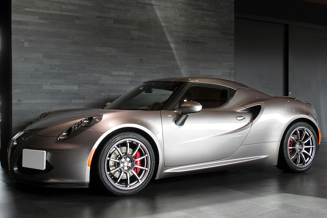 2015 Alfa Romeo 4C null
