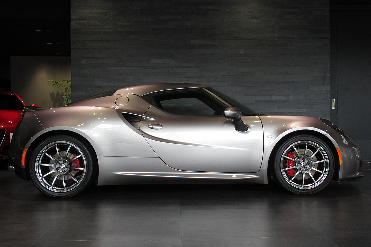 2015 Alfa Romeo 4C null