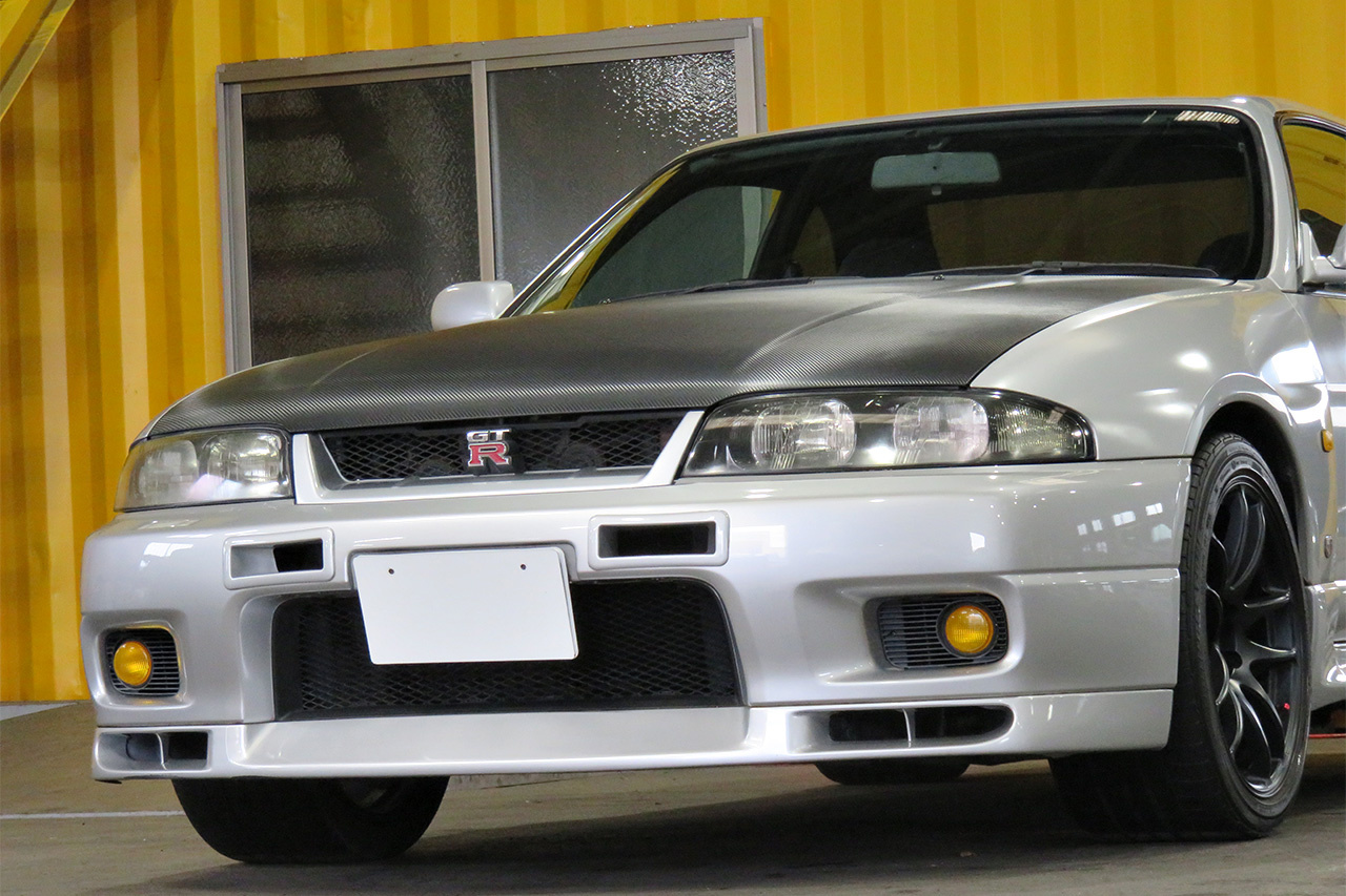 1996 Nissan SKYLINE GT-R R33 GT-R,  95 Model, WORK Emotion wheels, TEIN Adjustable coilovers, MOMO Steering wheel