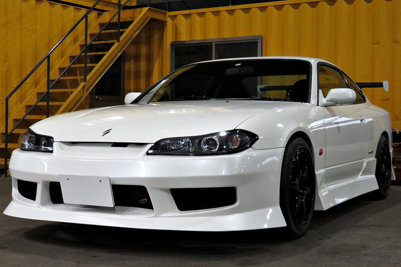 1999 Nissan SILVIA SPEC R, FULL AERO, TEIN Adjustable Coilovers, HKS MUFFLER, GT WING, Nismo Shift Knob 