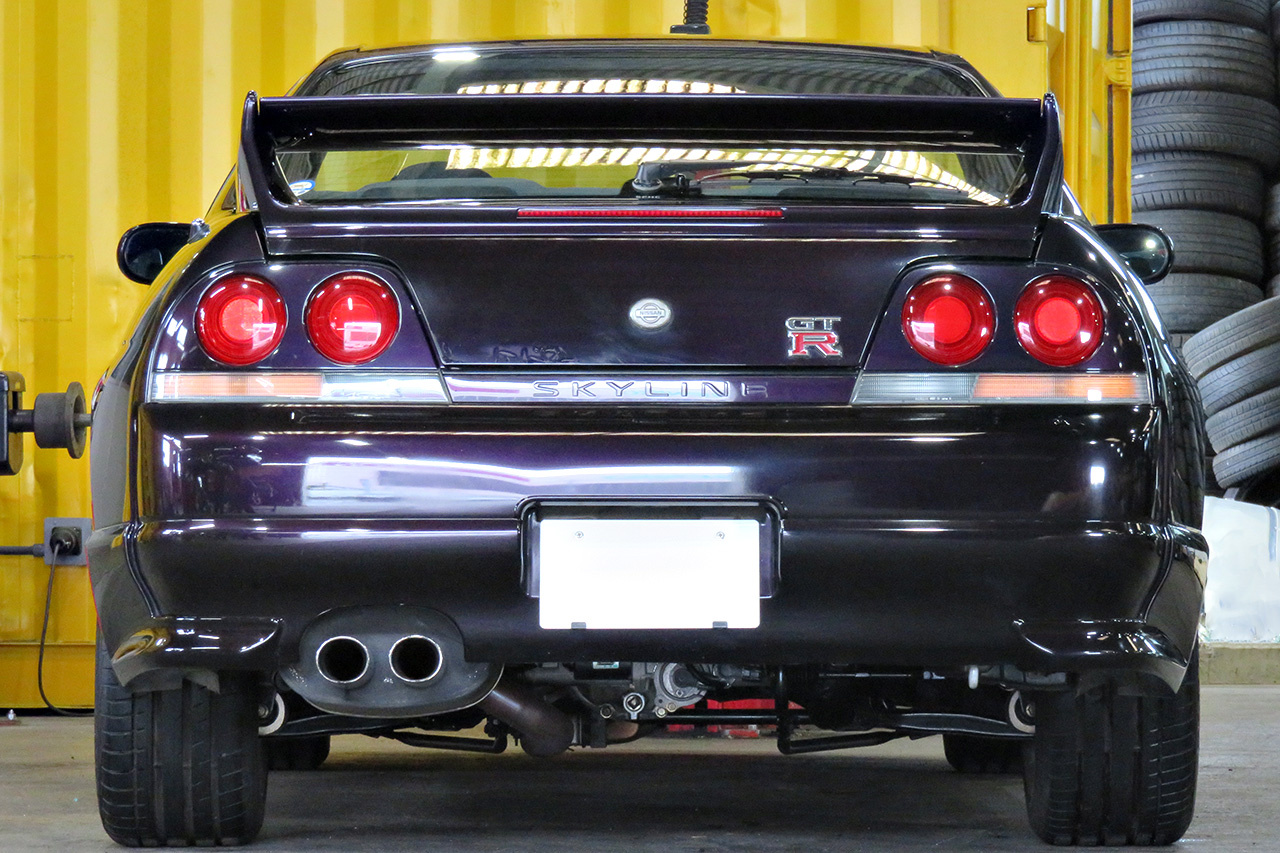 1995 Nissan SKYLINE GT-R R33 GT-R LP2 Midnight Purple 