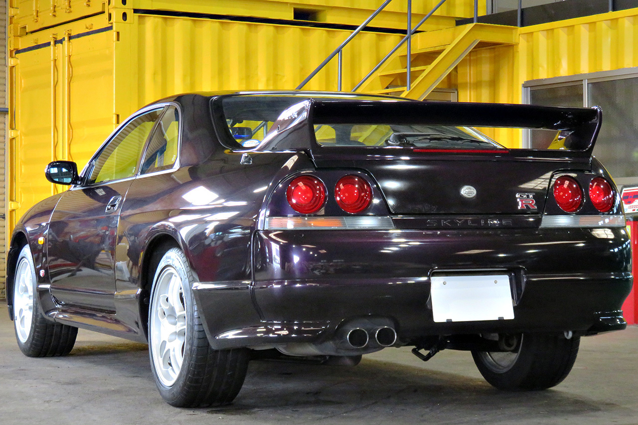 1995 Nissan SKYLINE GT-R R33 GT-R LP2 Midnight Purple 