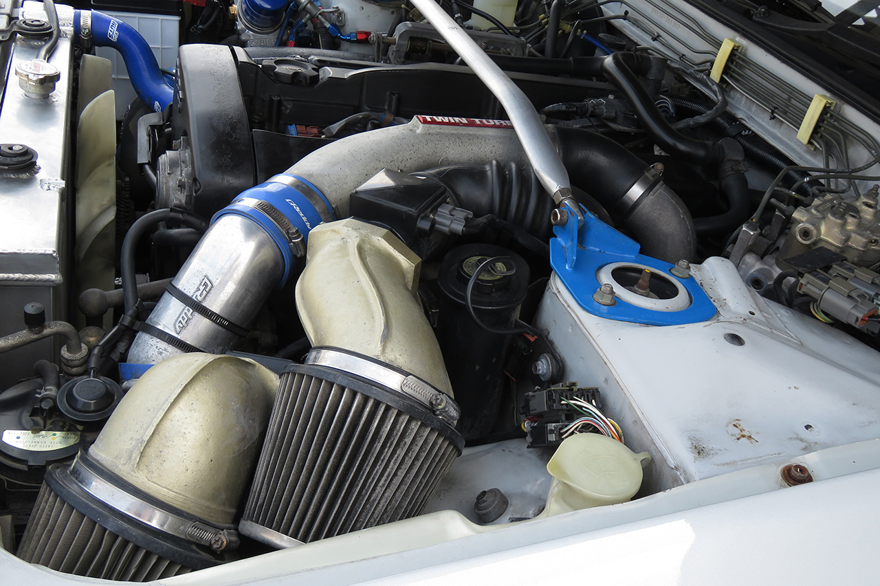 1993 Nissan SKYLINE GT-R R32 GT-R V Spec, HKS Silent Hi-Power Muffler, Enkei 18 inch Alloy Wheels 