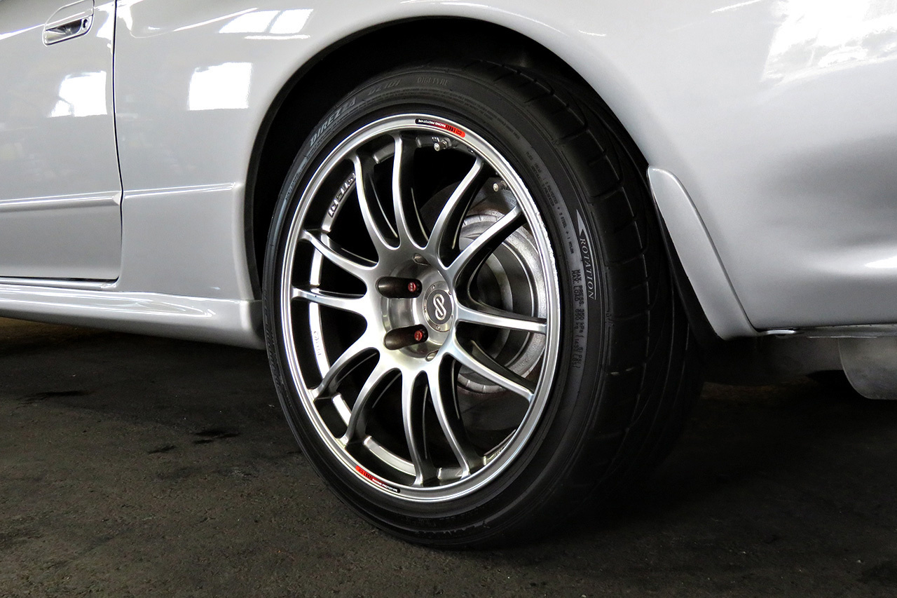 1993 Nissan SKYLINE GT-R R32 GT-R V Spec, HKS Silent Hi-Power Muffler, Enkei 18 inch Alloy Wheels 