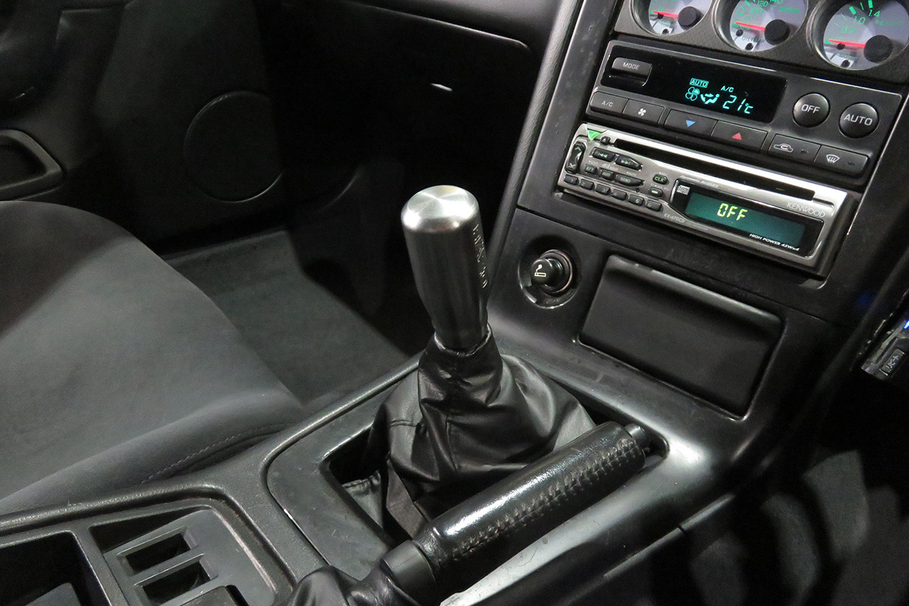 1995 Nissan SKYLINE GT-R R33 GT-R, HKS Super Drager Exhaust, WedsSport 18 inch Alloy Wheels