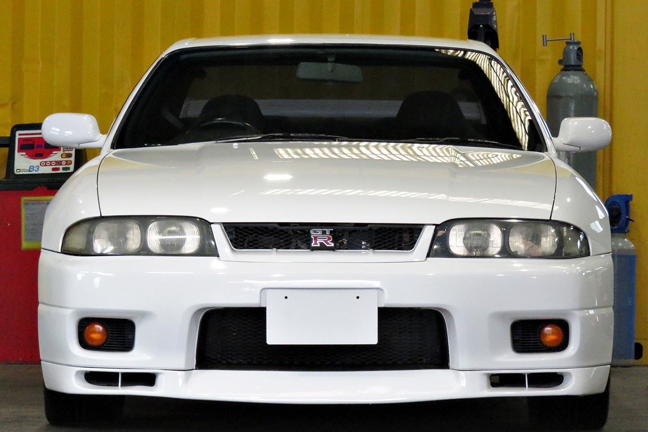 1995 Nissan SKYLINE GT-R R33 GT-R, HKS Super Drager Exhaust, WedsSport 18 inch Alloy Wheels