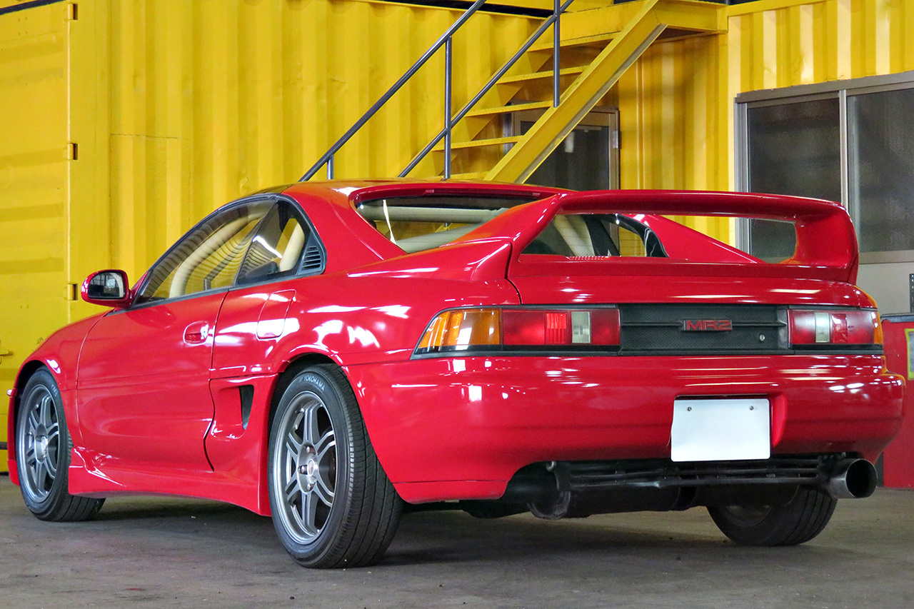 1990 Toyota MR2 GT TURBO, T-Bar Roof, Sparco Racing 16 Inch Alloy Wheels, Blitz Muffler