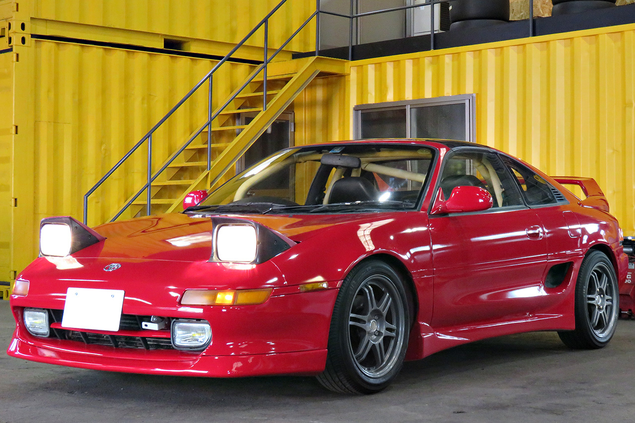 1990 Toyota MR2 GT TURBO, T-Bar Roof, Sparco Racing 16 Inch Alloy Wheels, Blitz Muffler