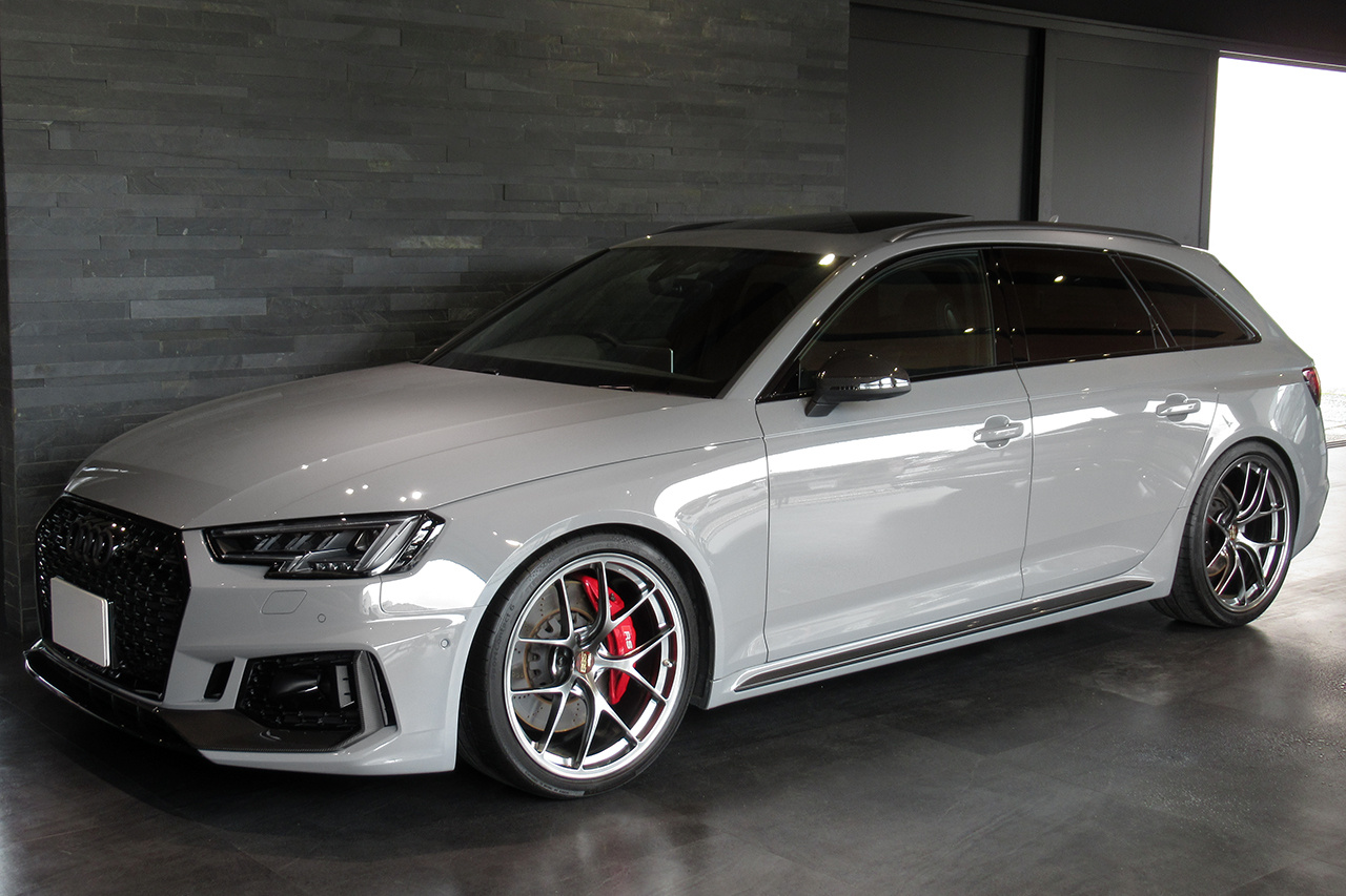 アウディ純正　RS4アバント　B7型シルバー　1/18 TOPRANK GLOBAL | Find top quality used cars from our stock