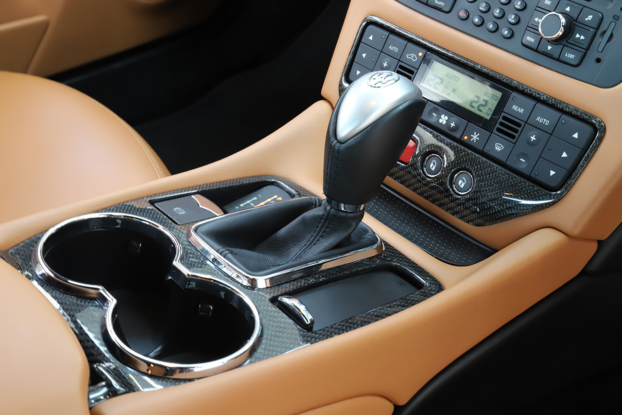 2014 Maserati GRAN TURISMO null