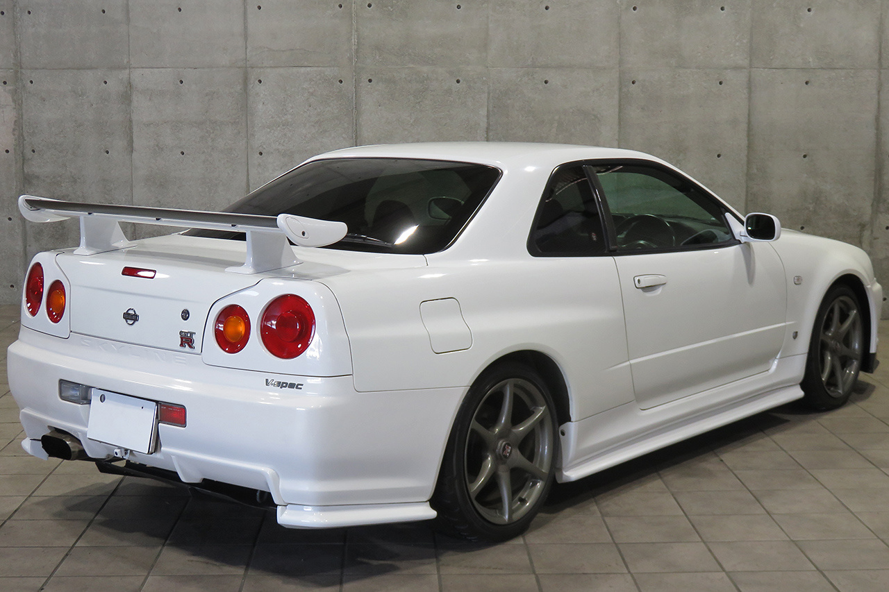 1999 Nissan SKYLINE GT-R R34 GT-R V-Spec, Nismo Weldina Exhaust, Nismo Side Skirts, Nismo Rear Under Spoiler